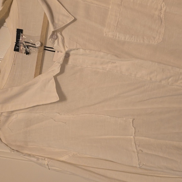 Very J linen blend button down Large - Picture 2 of 4